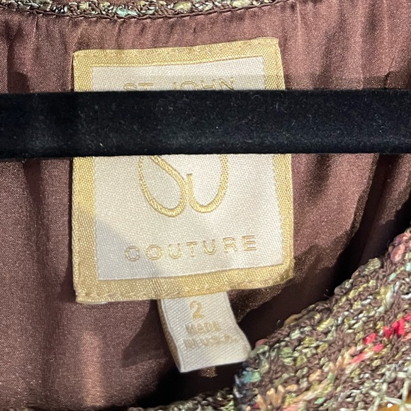 St. John Two Piece Set - Picture 6 of 7